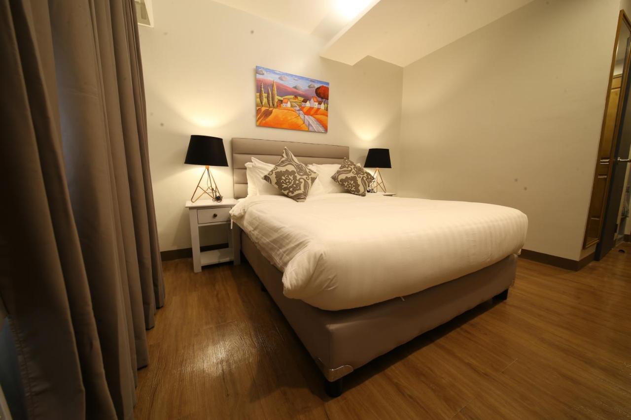 Hotel Via Appia Tagaytay Tagaytay City Esterno foto