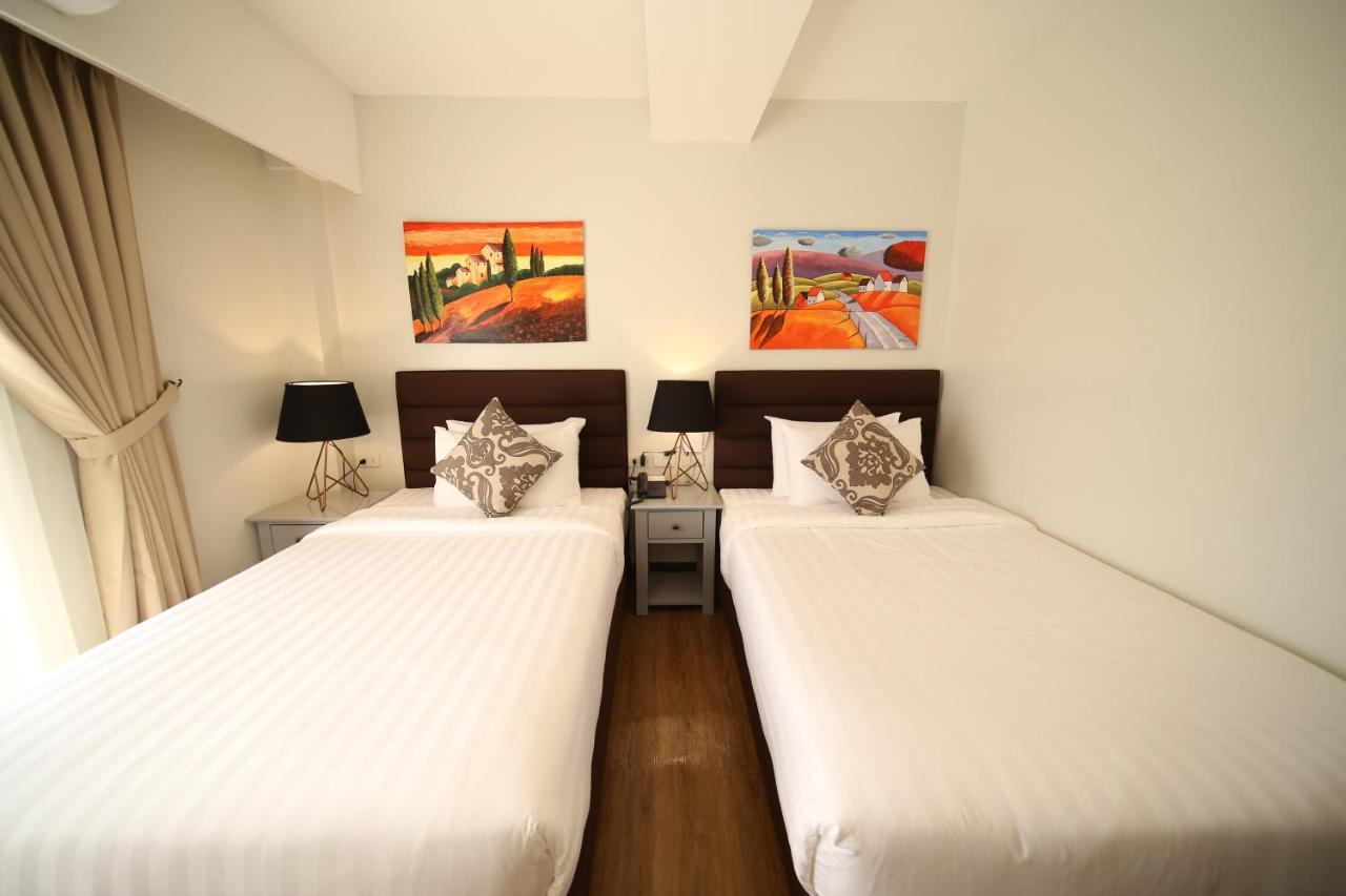 Hotel Via Appia Tagaytay Tagaytay City Esterno foto