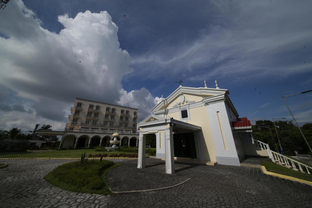 Hotel Via Appia Tagaytay Tagaytay City Esterno foto