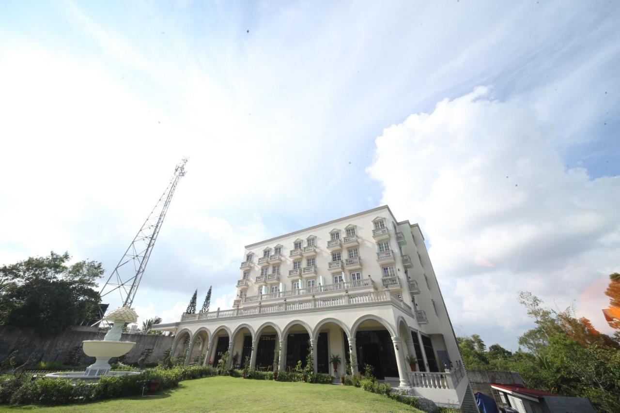 Hotel Via Appia Tagaytay Tagaytay City Esterno foto